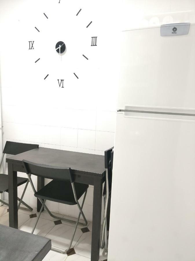 Apartamento Capuchinos Malaga Bagian luar foto